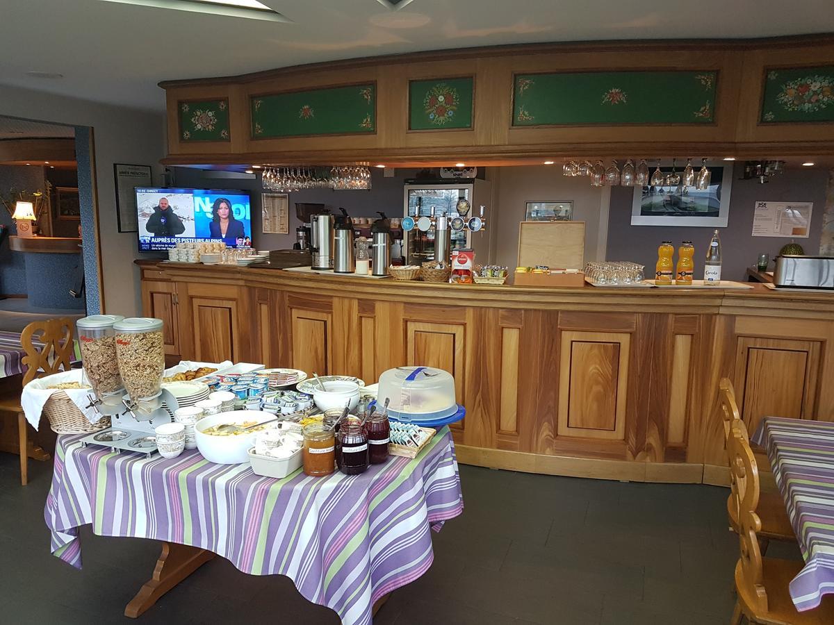 Hotel Restaurant La Tour Romaine - Haguenau - Strasbourg Nord Schweighouse-sur-Moder ภายนอก รูปภาพ