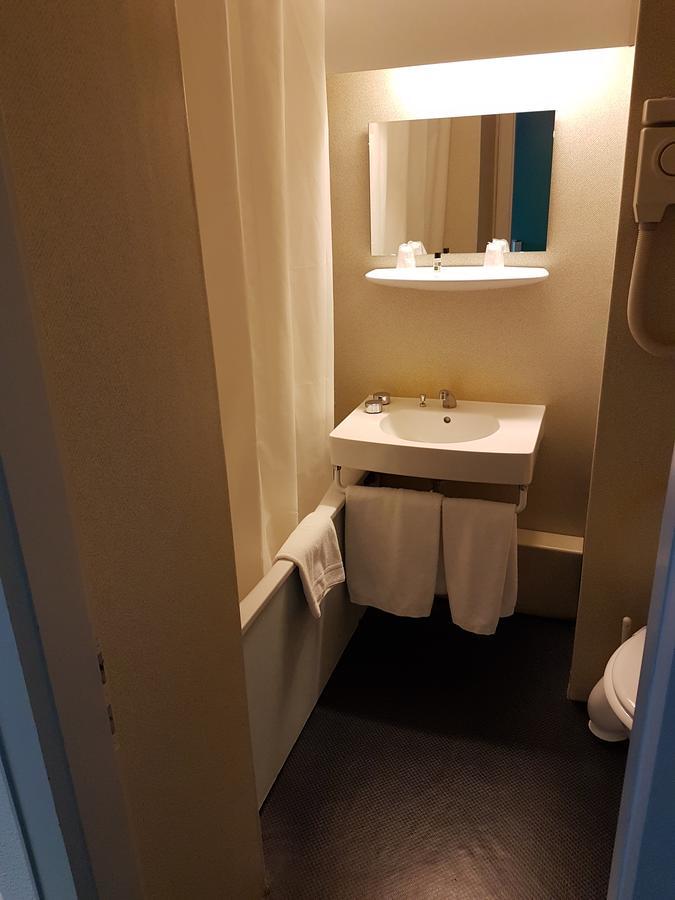 Hotel Restaurant La Tour Romaine - Haguenau - Strasbourg Nord Schweighouse-sur-Moder ภายนอก รูปภาพ